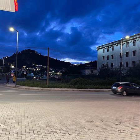 Vila At Berat Extérieur photo