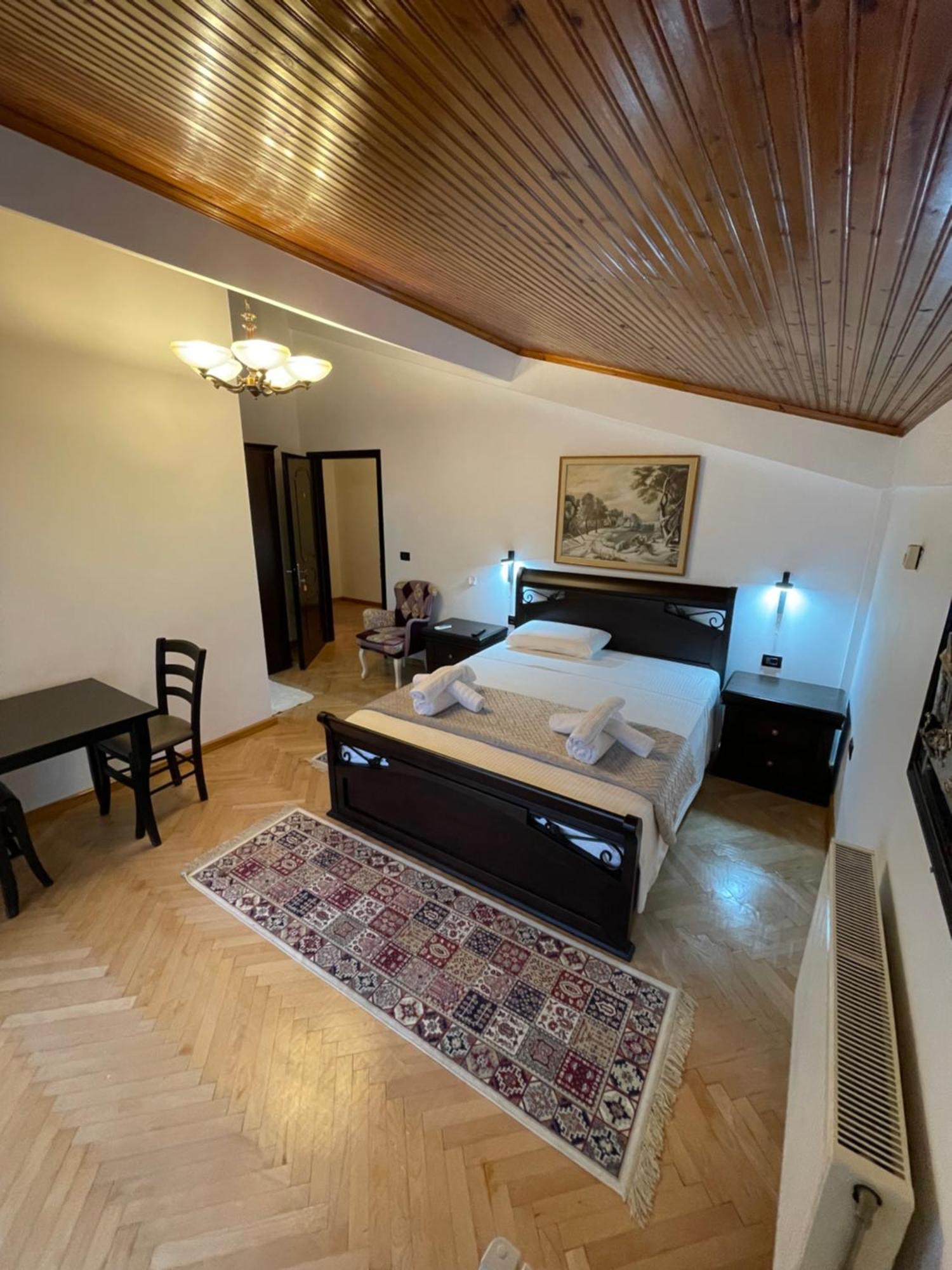 Vila At Berat Extérieur photo